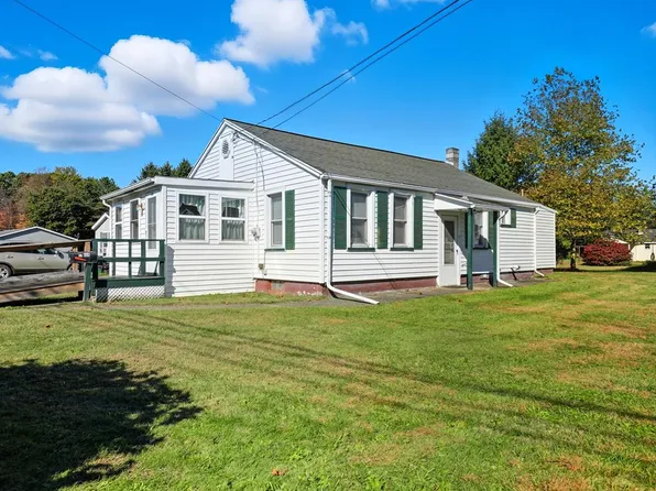 134 Center St, Sayre, PA 18840