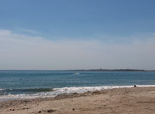 49 E Beach Rd, Westport, MA 02790