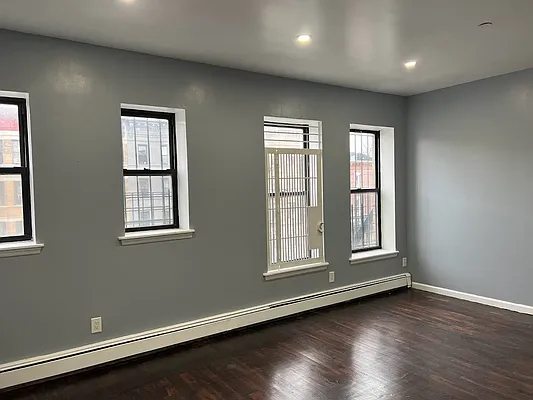 Rented by MANIFEST YOUR REALTY LLC | media 4