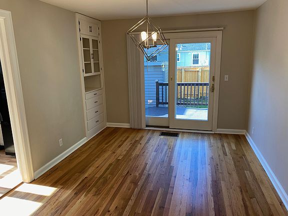 3rd image of 635 Woodworth Ave