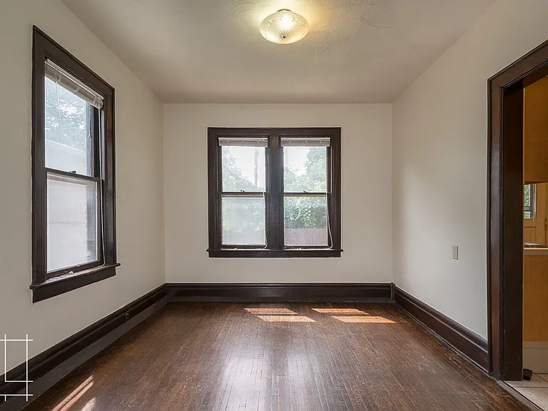 435 Alden Ave — Photo 5