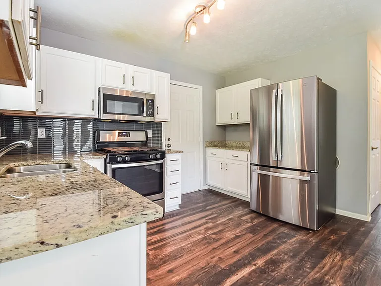 1078 Winterbrook Way — Photo 8