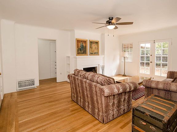3rd image of 120 N College St