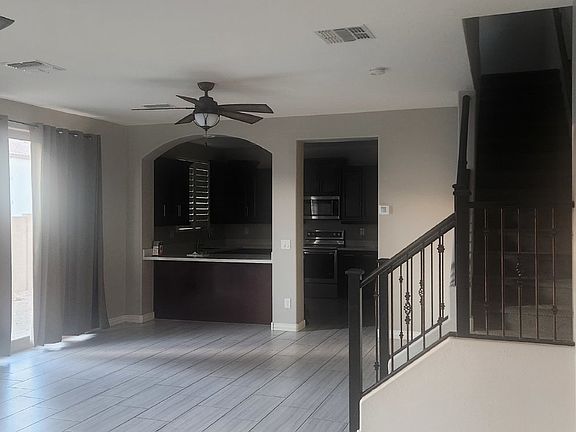 5th image of 9341 S 34th Ln
