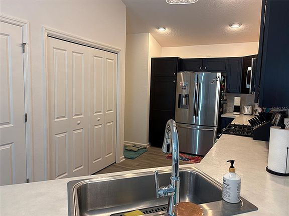 5th image of 3575 Cochran St