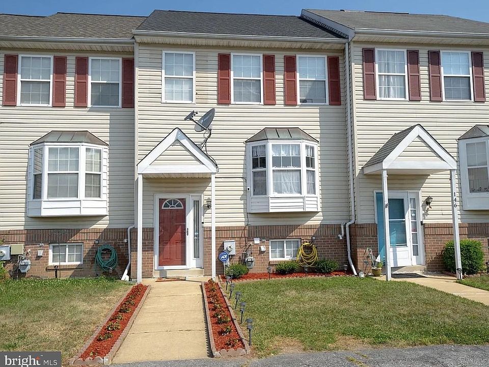 1st image of 144 Hawk Dr