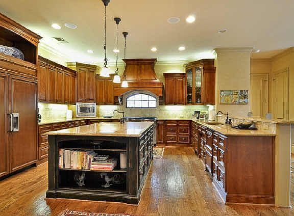 5th image of 6222 Waggoner Dr