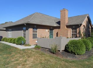 2481 Hooverside Ln, Grove City, OH