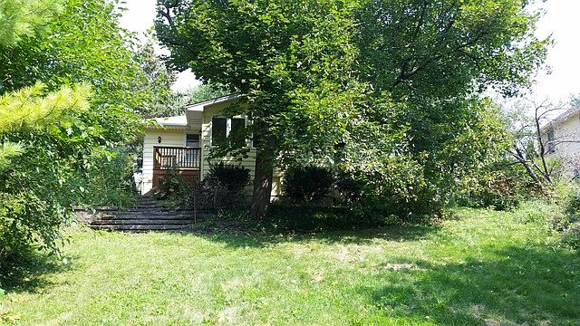 2nd image of 8 Tuttle Ave
