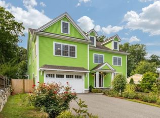 11 Welch Rd, Lexington, MA 02421
