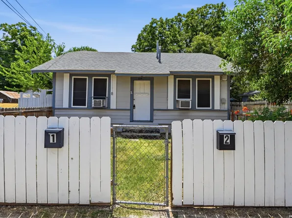 214 E HUFF AVE, San Antonio, TX 78214