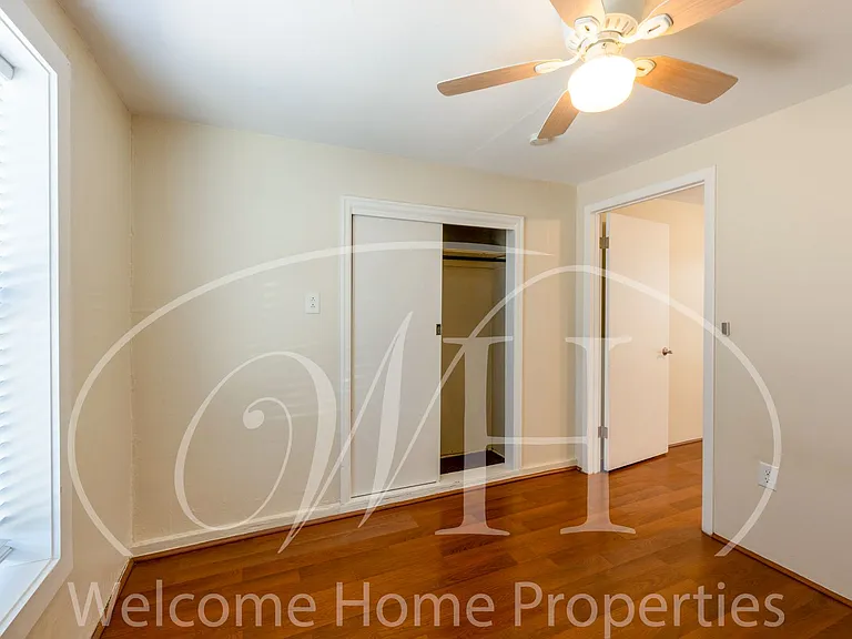 43 NE Ash Ave — Photo 16