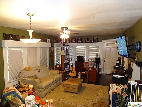 4th image of 1031 E Weinert St