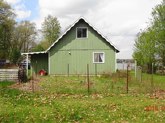 2nd image of 1036 E Hess Lake Dr