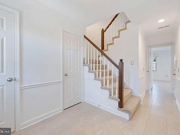 3rd image of 3534 S George Mason Dr Suite 29