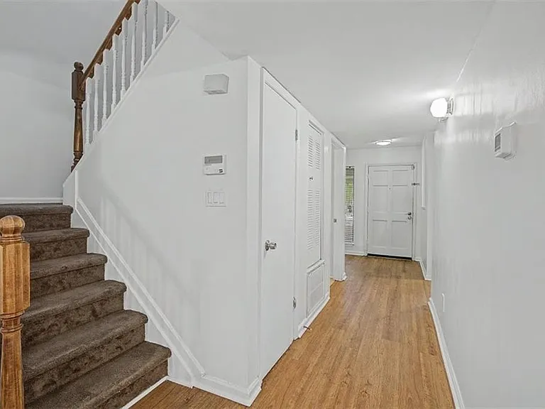 6350 Hawthorne Ter — Photo 24