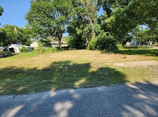204 N Vine St, Commerce, OK 74339