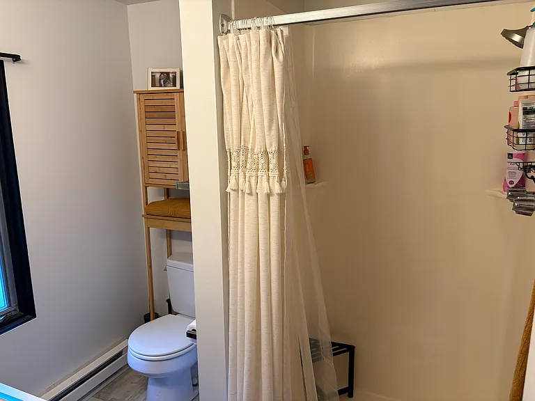 10435 NE Shore Dr — Photo 5