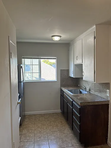 476 S 7th St #11 Photo 1