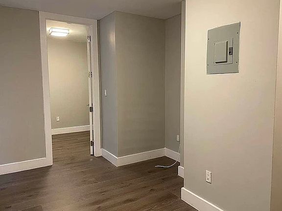 4th image of 234 E 116th St APT 17