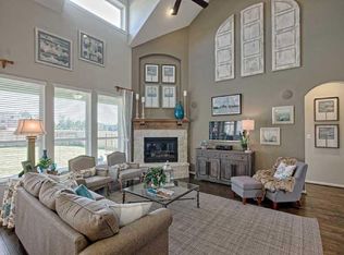 423 Stonebrook Ln, Conroe, TX 77304
