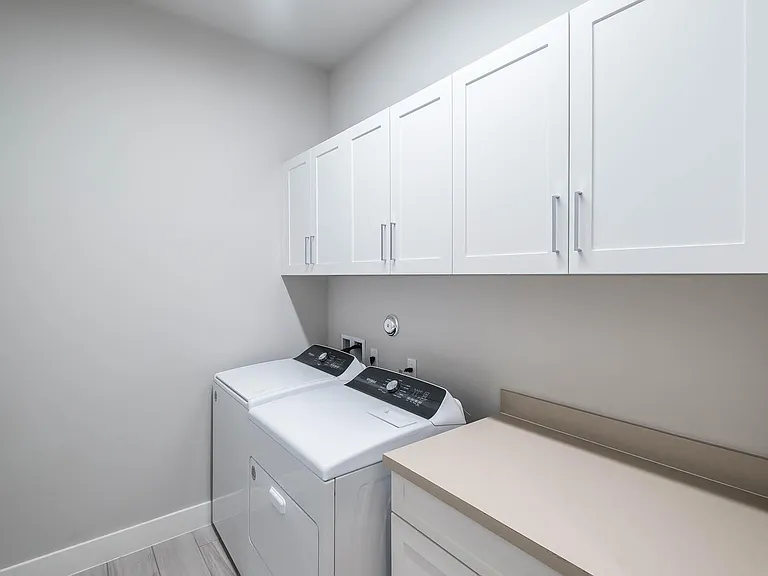 12504 Nautilus Cir — Photo 19