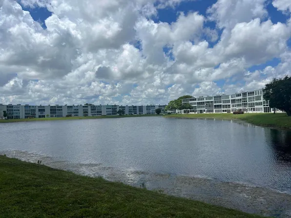 4053 HARWOOD E #4053, Deerfield Beach, FL 33442
