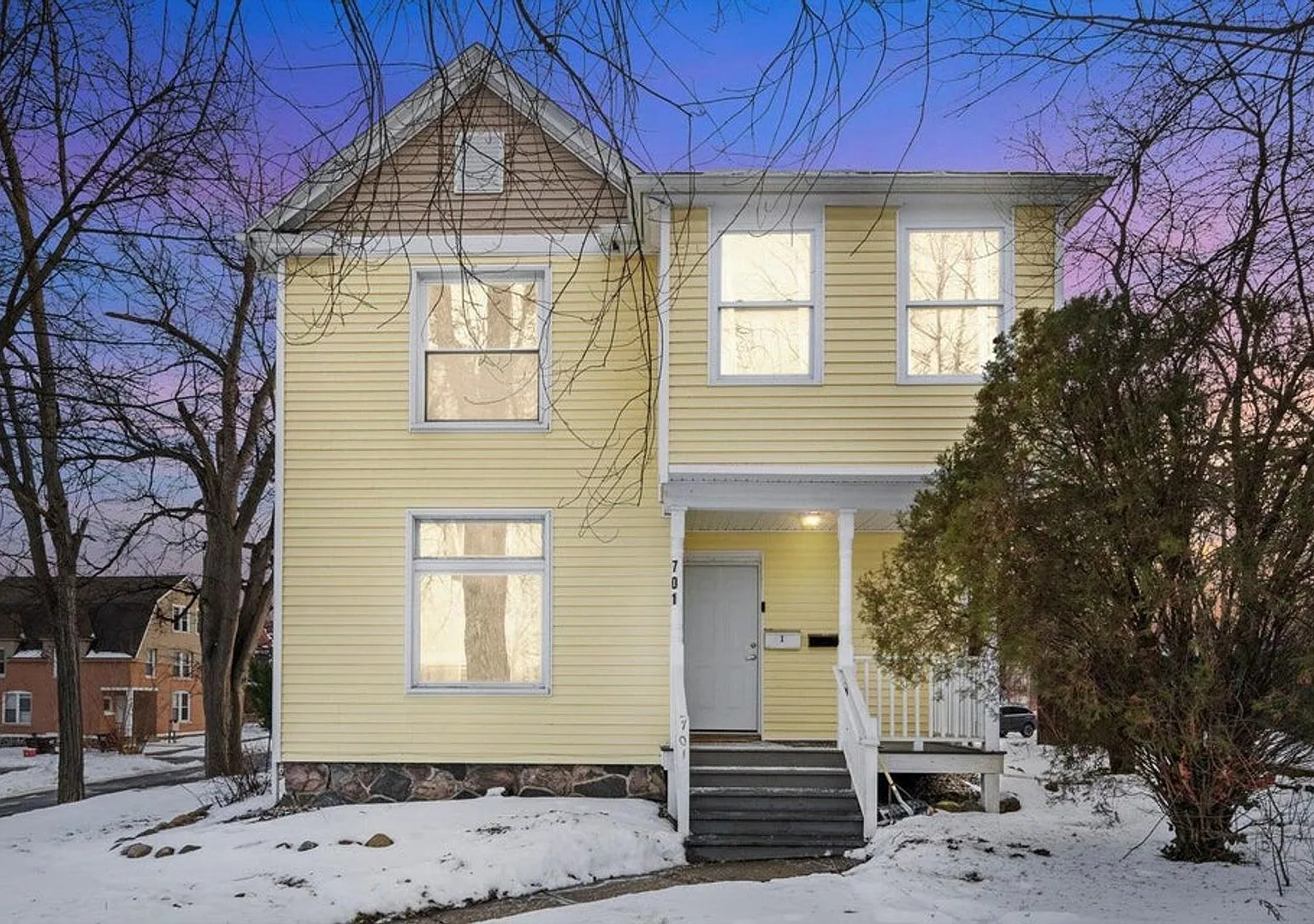 701 Washtenaw Rd — Photo 1