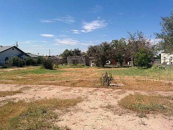 4th image of 8521 Wingo Way