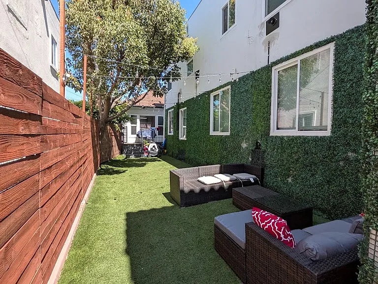 1210 Atlantic Ave — Photo 10