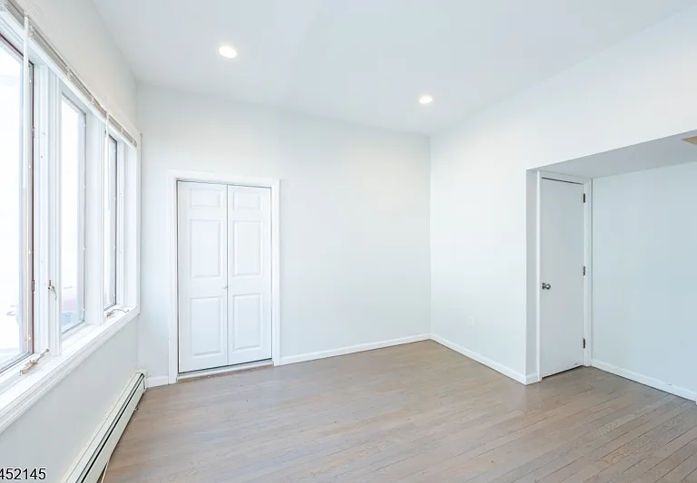 106 Broughton Ave #1 — Photo 11