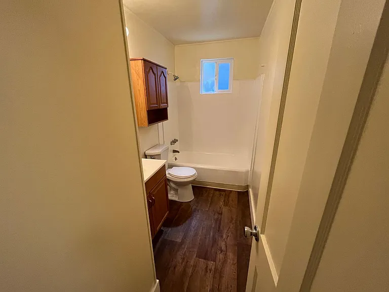521 Hilmar St — Photo 14