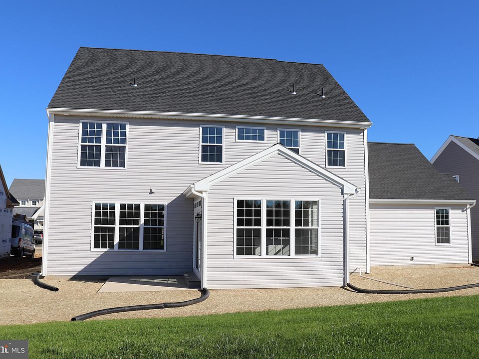 2nd image of 1118 Whitemarsh Dr #51