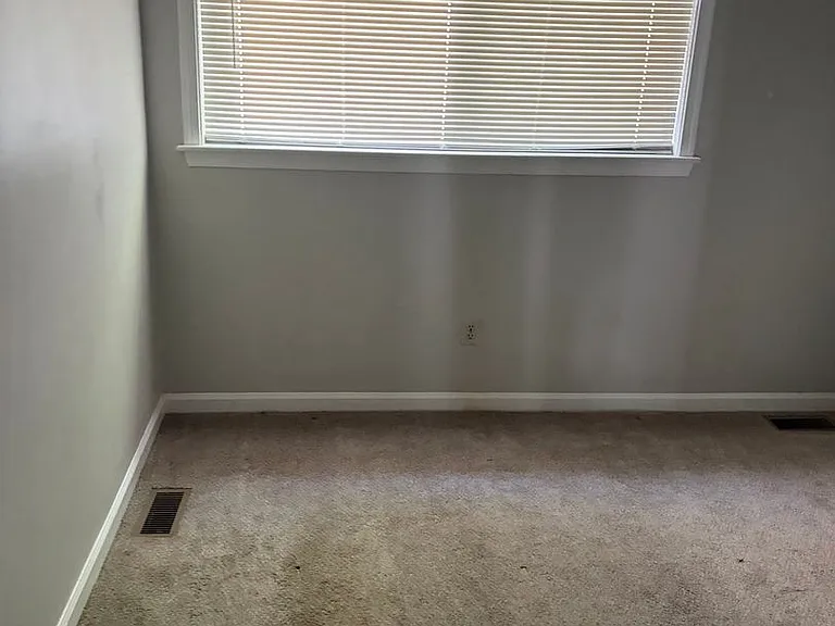 124 Governor Berkeley Rd #13 — Photo 6