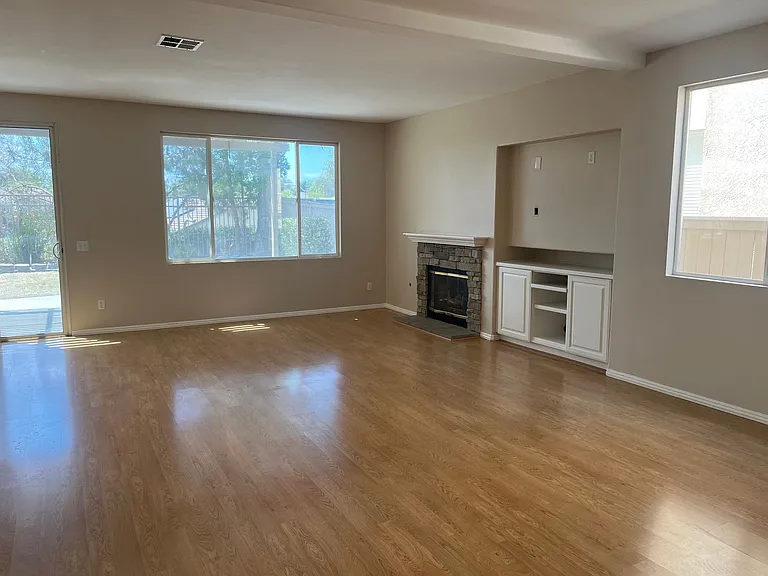43213 Corte Astorga — Photo 5