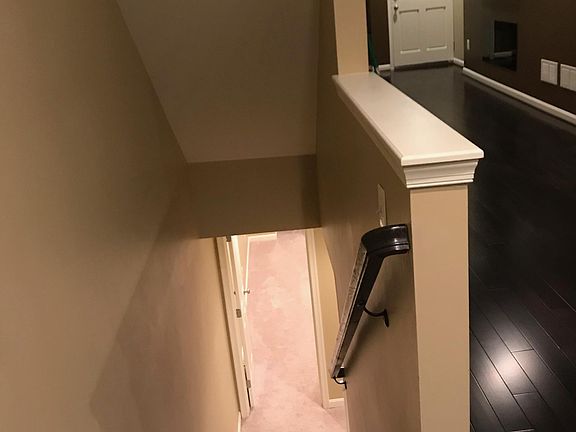 stairs down to basement from 1st floor