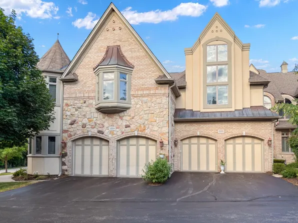 1555 S Paul Le Comte Ct #58, Palatine, IL 60067