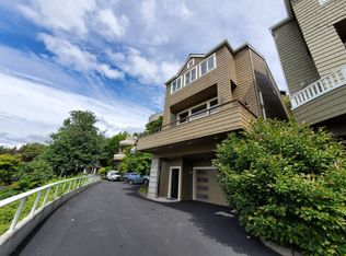 7051D Lincoln Park Way SW, Seattle, WA 98136