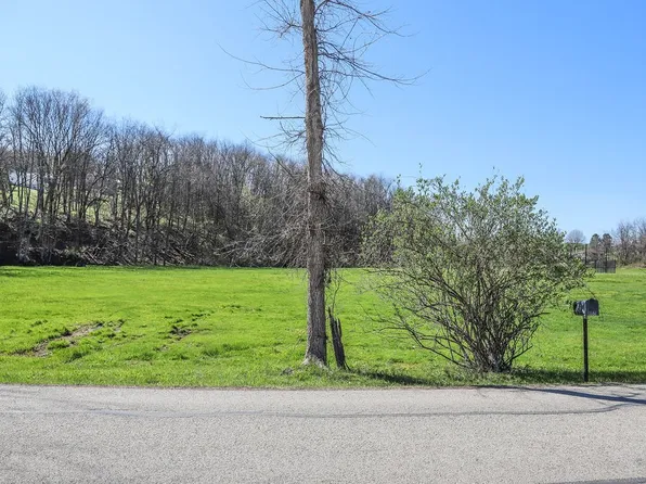 975 Weirich Ave, Washington, PA 15301