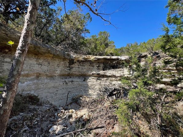 6470 Rocky Rd, Blanco, TX 78606