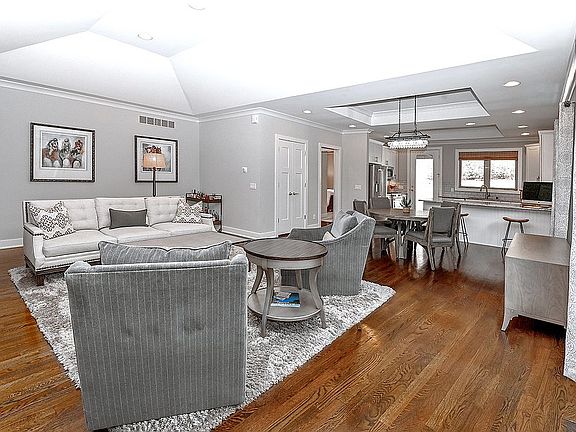 3rd image of 4008 Creekside Pointe