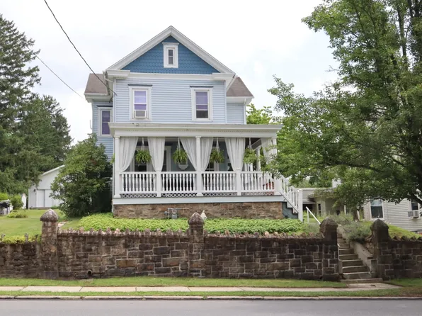 724 North St, Jim Thorpe, PA 18229