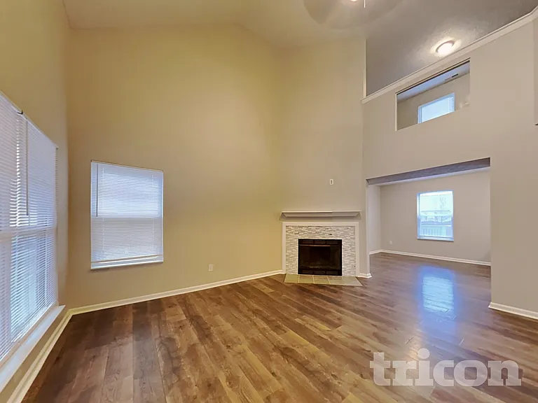 1252 Grand Canyon Ct — Photo 4