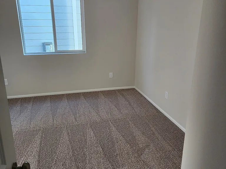 2721 Leaning Oak Pl SE — Photo 10