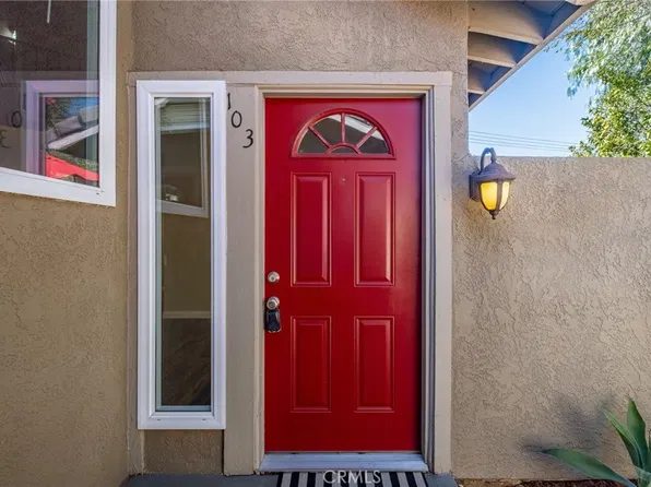 1010 S Victoria Ave, Corona, CA 92879