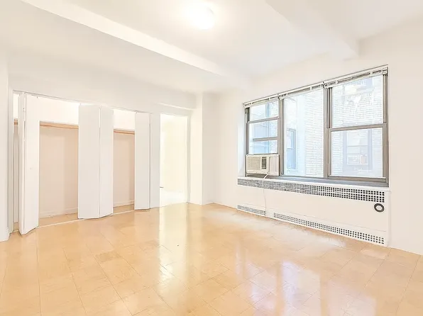 108 East 38th Street image 4 of 10