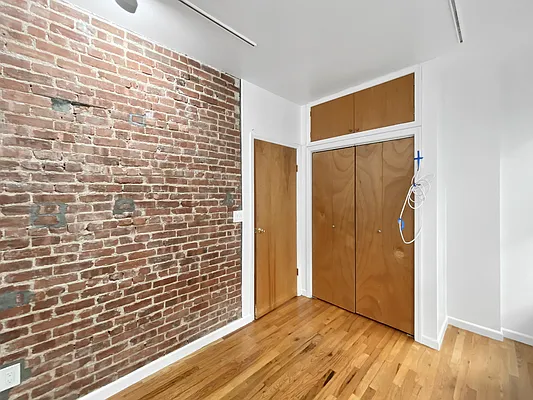 Rented by Skyward | media 13