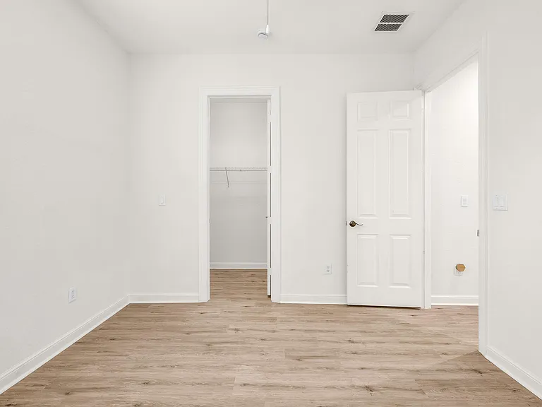 650 Pacific Grove Dr #5 — Photo 12