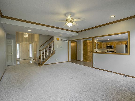 5th image of 2504 NW Shady Bend Ln