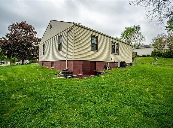 4th image of 16100 E Cogan Ln